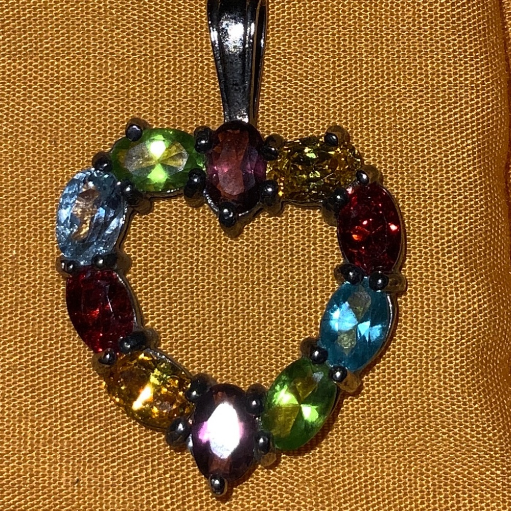 multi color heart pendant